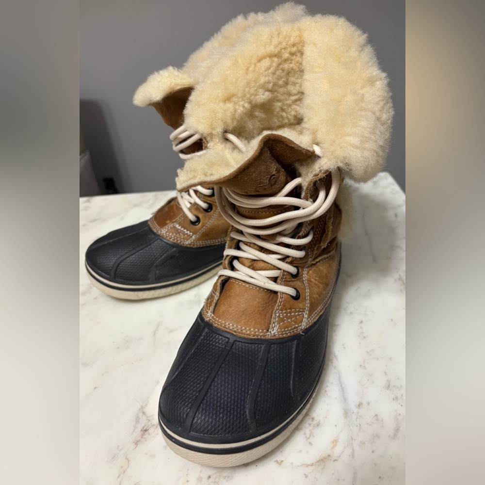 Crocs Leather Shearling Boots